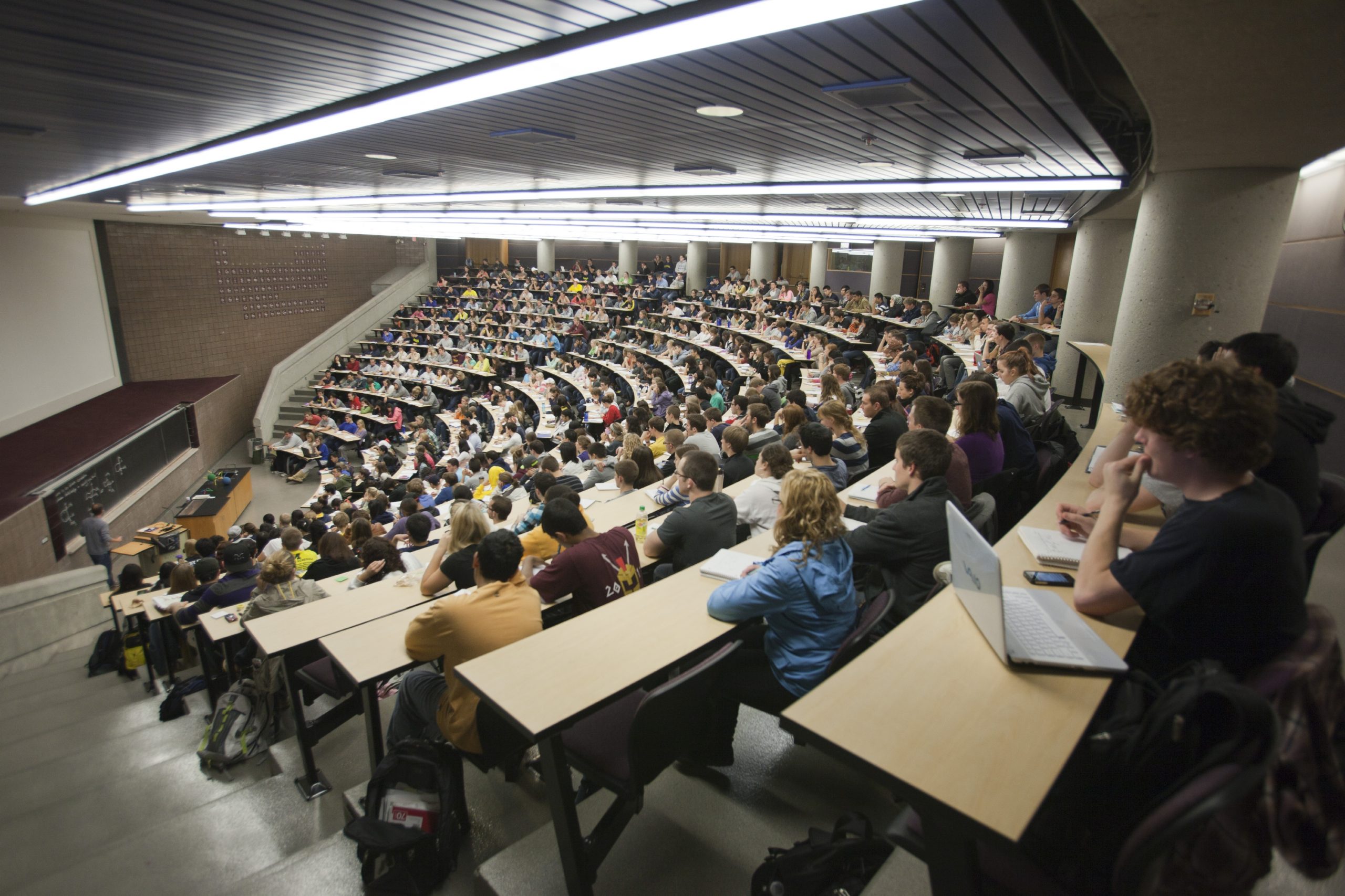 University Announces 500-Person Lectures With Required Attendance As Mass Inoculation Plan