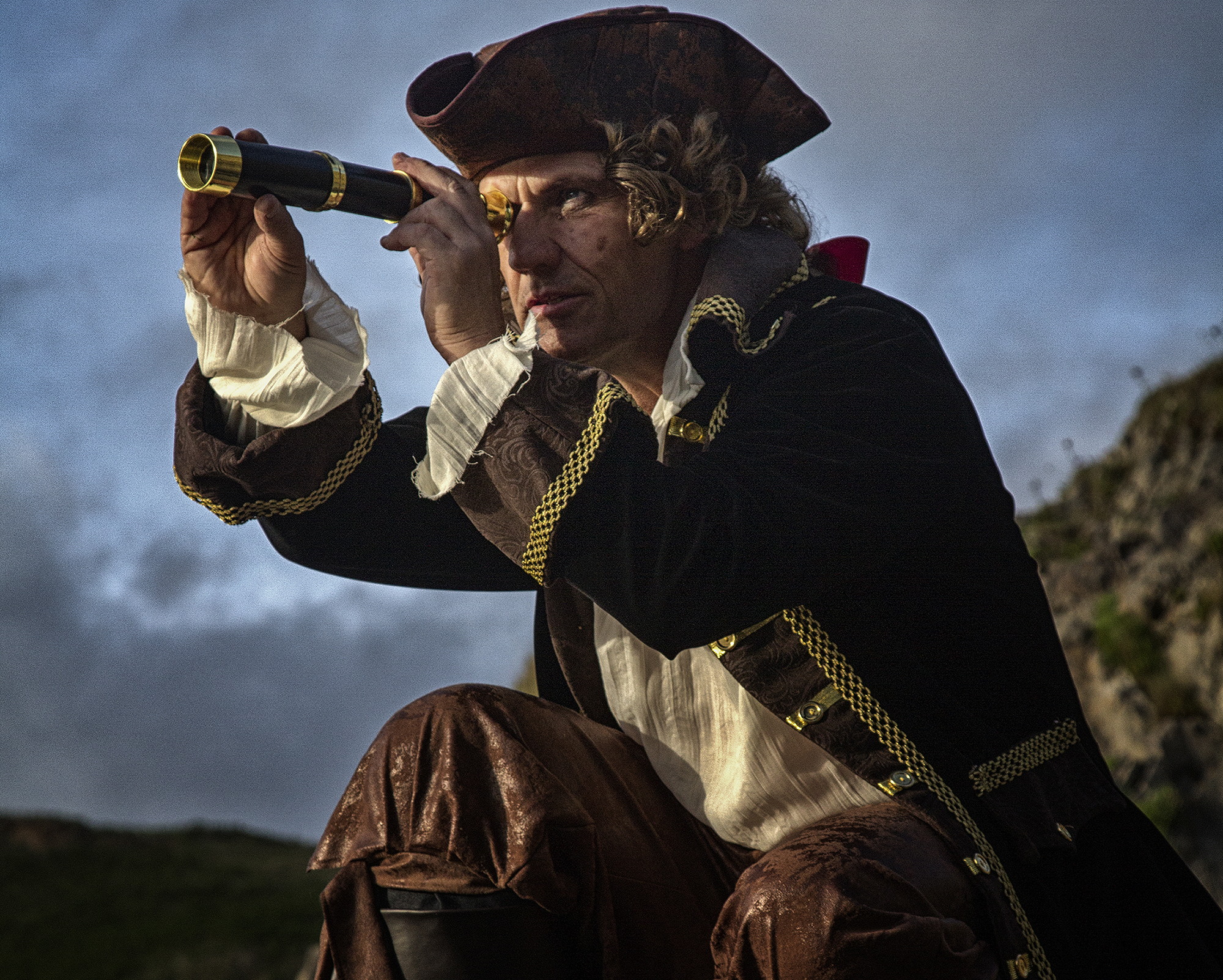 Фото пирата с трубкой