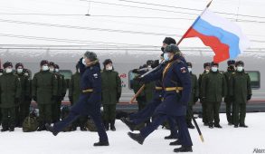 Group of Russian soldiers marching